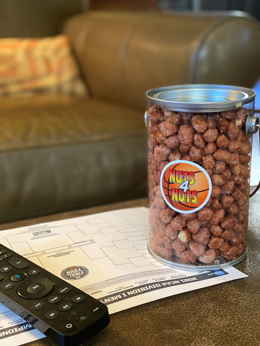 Nuts4Hoops Gift Tin in Gift Box
